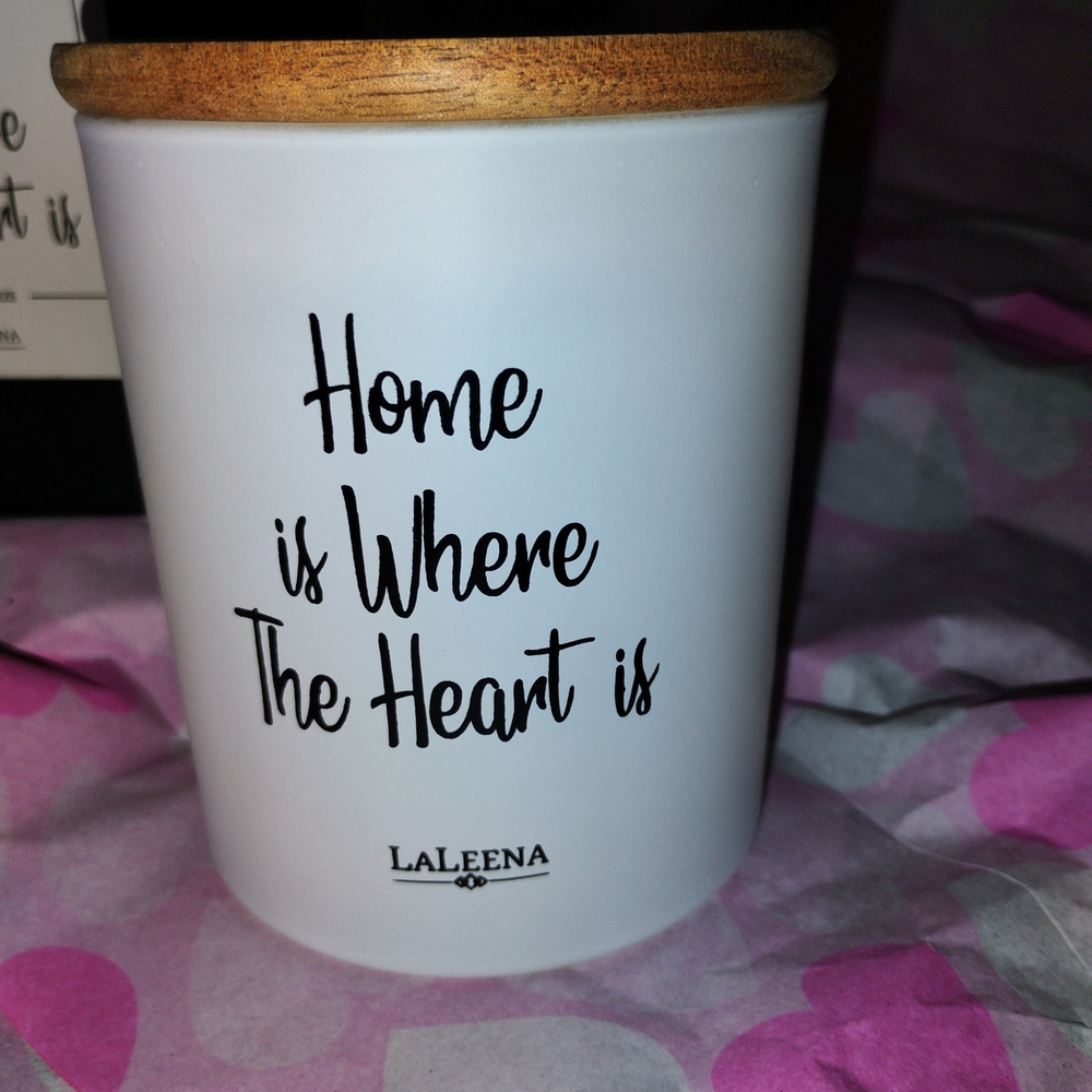 White Ceramic Candle - 'Home is Where The Heart is' 15 oz Soy Ocean Breeze